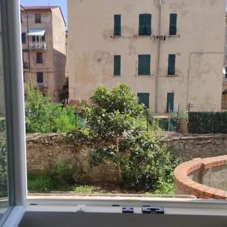 Orizzonte 5 Terre - Pegazzano - Stazione ラ・スペツィア